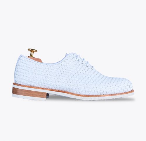 Zapato trenzado blanco mandalashoes Santanyí Mallorca