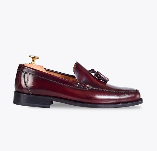 Zapato Castellano borlas sirach hecho a mano en mandalashoes, Santanyí Mallorca. Hand made shoes. Nach Mass Schuhe